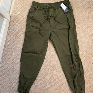 Gap Army green khaki joggers